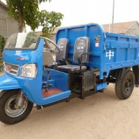 農(nóng)用三輪車(chē) 半封閉柴油三輪車(chē) 農(nóng)村用自卸三輪車(chē) 能上牌照三輪車(chē)